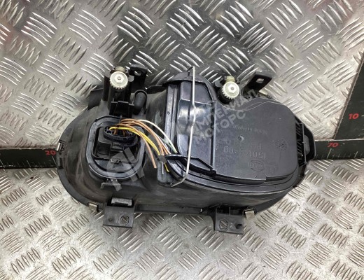 Фара правая Volkswagen Golf IV (1J) 1997-2004  Volkswagen Golf Golf IV (1J) 1997-2004