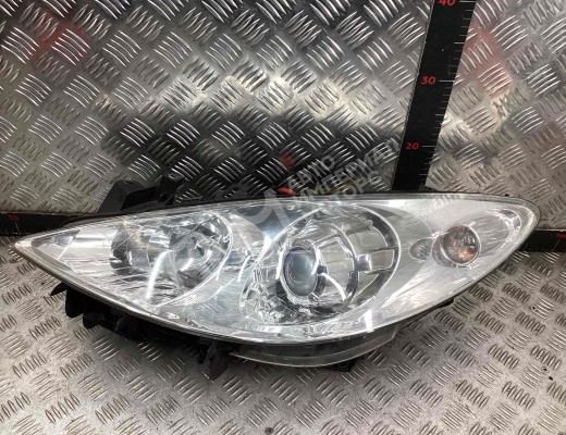 Фара левая Peugeot 307 (3A/3H) 2005-2008 рестайлинг  Peugeot 307 307 (3A/3H) 2005-2008 рестайлинг