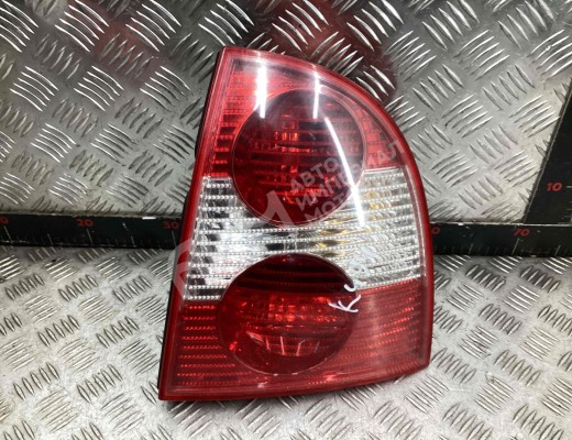 Фонарь задний правый Volkswagen Passat B5+ (3B) 2000-2005 рестайлинг  Volkswagen Passat Passat B5+ (3B) 2000-2005 рестайлинг