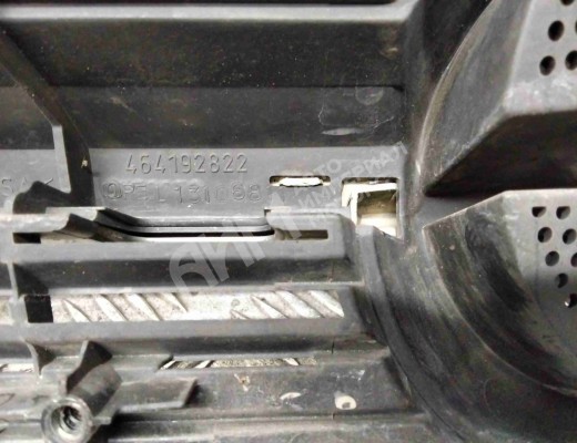 Решетка радиатора Opel Vectra C 2002-2005  Opel Vectra Vectra C 2002-2005