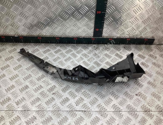 Кронштейн крепления бампера переднего Volkswagen Passat B5 (3B) 1996-2000  Volkswagen Passat Passat B5 (3B) 1996-2000