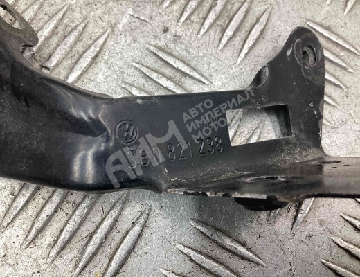 Кронштейн крепления крыла переднего правого Volkswagen Passat B5 (3B) 1996-2000  Volkswagen Passat Passat B5 (3B) 1996-2000