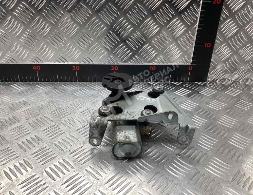Моторчик заднего стеклоочистителя (дворника) Peugeot 407 2004-2010  Peugeot 407 407 2004-2010