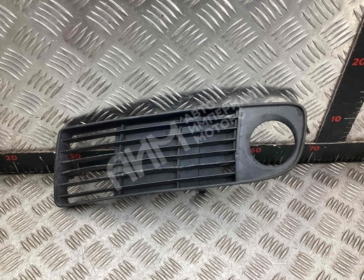 Рамка фары противотуманной левой Audi A6 C5 (4B) 1997-2001  Audi A6 A6 C5 (4B) 1997-2001