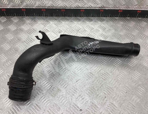 Патрубок интеркулера Volkswagen Golf IV (1J) 1997-2004  Volkswagen Golf Golf IV (1J) 1997-2004