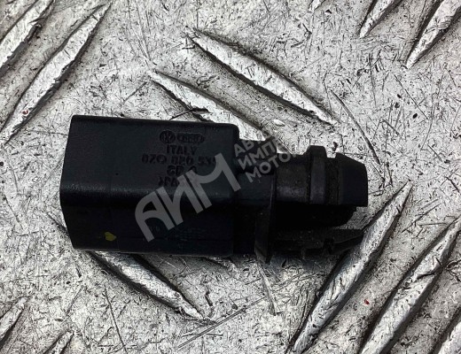 Датчик температуры Audi A4 B7 (8EC, 8ED) 2004-2008  Audi A4 A4 B7 (8EC, 8ED) 2004-2008