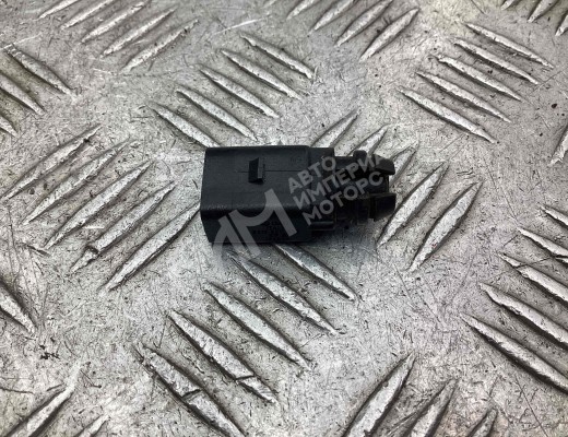 Датчик температуры Audi A4 B7 (8EC, 8ED) 2004-2008  Audi A4 A4 B7 (8EC, 8ED) 2004-2008