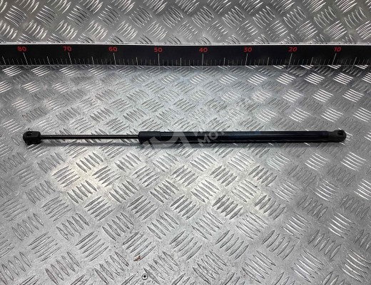 Амортизатор капота Mercedes E (W212) 2009-2013  Mercedes E E (W212) 2009-2013