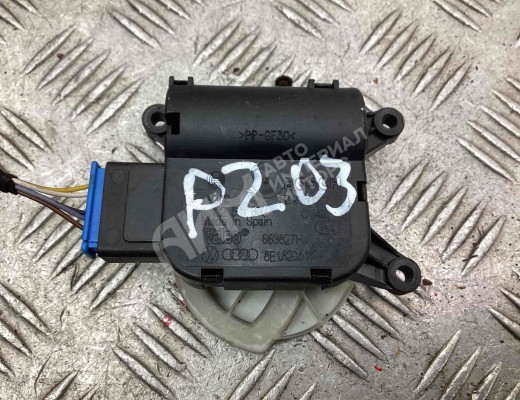 Моторчик заслонки печки Audi A4 B7 (8EC, 8ED) 2004-2008  Audi A4 A4 B7 (8EC, 8ED) 2004-2008