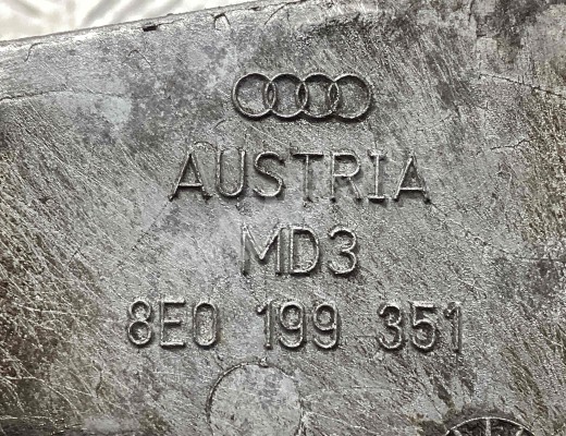 Кронштейн стабилизатора Audi A4 B7 (8EC, 8ED) 2004-2008  Audi A4 A4 B7 (8EC, 8ED) 2004-2008
