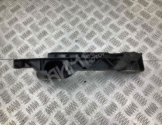 Кронштейн крепления бампера переднего Volkswagen Golf V (1K) 2004-2009  Volkswagen Golf Golf V (1K) 2004-2009