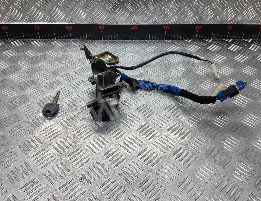 Замок зажигания Kia Carnival I (GQ) 1998-2006  Kia Carnival Carnival I (GQ) 1998-2006