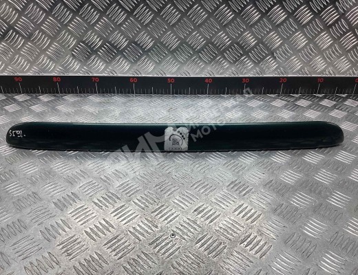 Накладка подсветки номера Chrysler Voyager III (GS) 1995-2001  Chrysler Voyager Voyager III (GS) 1995-2001