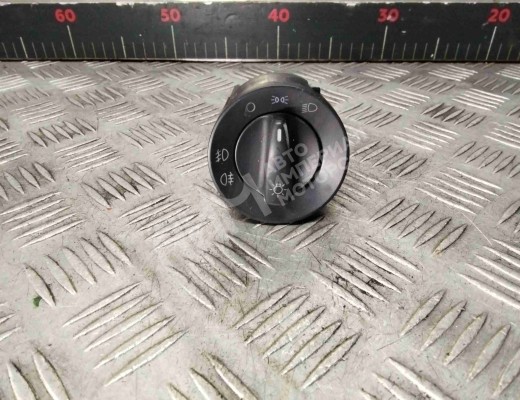 Переключатель света Volkswagen Passat B5 (3B) 1996-2000  Volkswagen Passat Passat B5 (3B) 1996-2000
