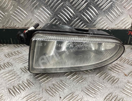 Фара противотуманная левая Chrysler PT Cruiser I (PT) 2000-2006  Chrysler PT Cruiser PT Cruiser I (PT) 2000-2006
