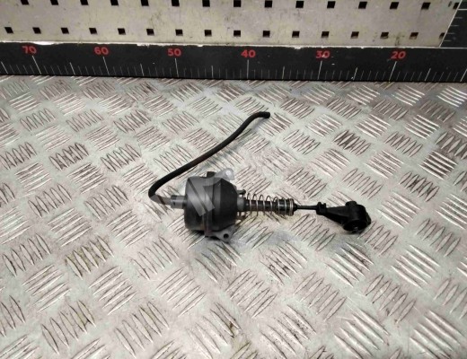 Кран отопителя (печки) Mercedes Sprinter I (W901-905) 1995-2006  Mercedes Sprinter Sprinter I (W901-905) 1995-2006