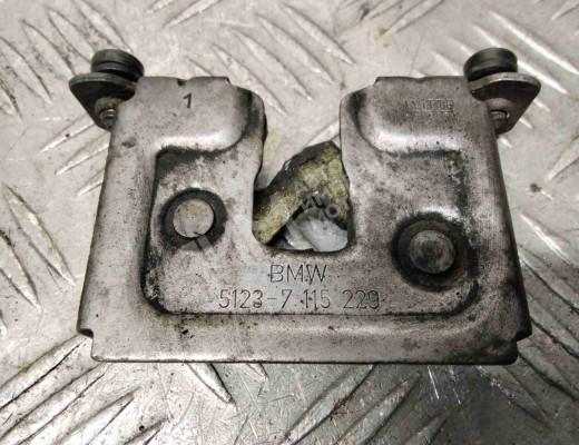 Замок капота BMW 5-Series (E60/61) 2003-2007  BMW 5-Series 5-Series (E60/61) 2003-2007