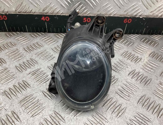 Фара противотуманная правая Audi A4 B6 (8EC, 8E5) 2000-2004  Audi A4 A4 B6 (8EC, 8E5) 2000-2004