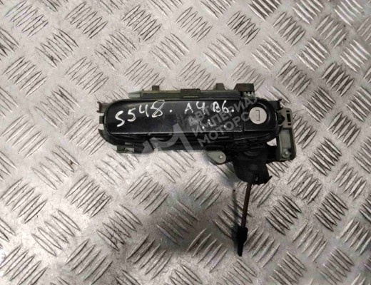 Ручка наружная передняя левая Audi A4 B6 (8EC, 8E5) 2000-2004  Audi A4 A4 B6 (8EC, 8E5) 2000-2004