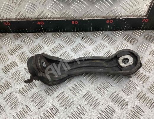 Кронштейн подрамника Renault Laguna III (X91) 2007-2015  Renault Laguna Laguna III (X91) 2007-2015