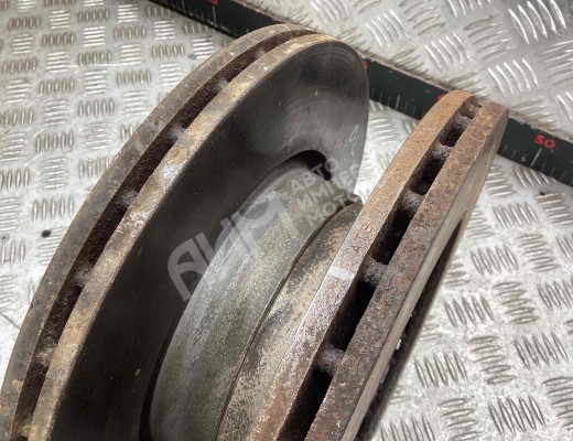 Диск тормозной передний Volkswagen Golf V (1K) 2004-2009  Volkswagen Golf Golf V (1K) 2004-2009