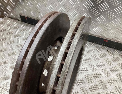 Диск тормозной передний Audi A4 B6 (8EC, 8E5) 2000-2004  Audi A4 A4 B6 (8EC, 8E5) 2000-2004