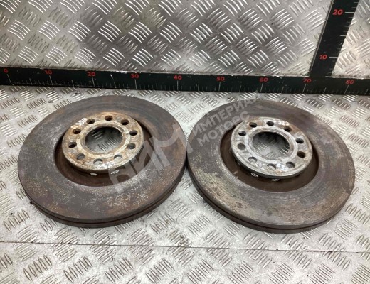 Диск тормозной передний Audi A4 B6 (8EC, 8E5) 2000-2004  Audi A4 A4 B6 (8EC, 8E5) 2000-2004