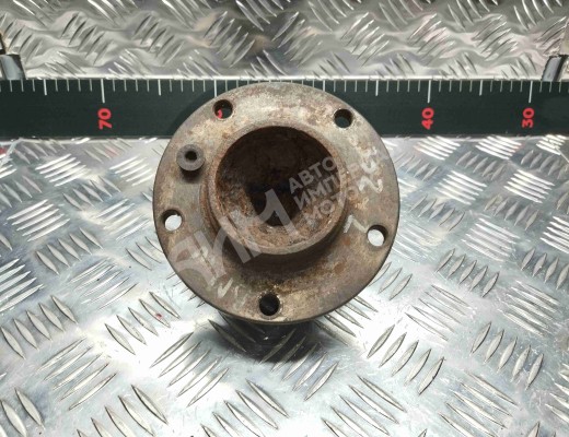 Ступица передняя BMW 5-Series (E39) 1995-2000  BMW 5-Series 5-Series (E39) 1995-2000