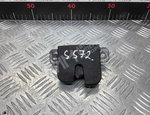 Замок багажника Volkswagen Passat B5 (3B) 1996-2000  Volkswagen Passat Passat B5 (3B) 1996-2000