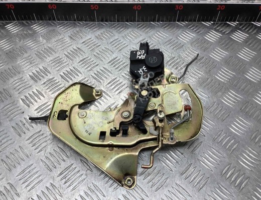 Замок двери сдвижной Kia Carnival I (GQ) 1998-2006  Kia Carnival Carnival I (GQ) 1998-2006