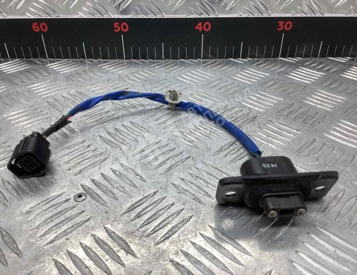 Выключатель концевой (концевик) Kia Carnival I (GQ) 1998-2006  Kia Carnival Carnival I (GQ) 1998-2006