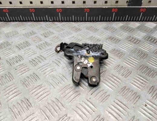 Замок багажника Volkswagen Passat B6 (3C) 2005-2010  Volkswagen Passat Passat B6 (3C) 2005-2010