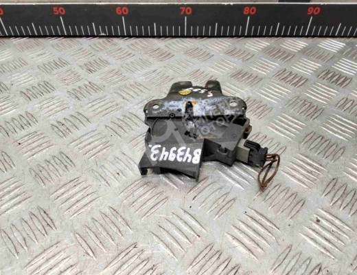 Замок багажника Volkswagen Passat B6 (3C) 2005-2010  Volkswagen Passat Passat B6 (3C) 2005-2010