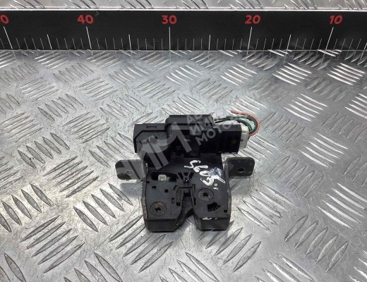 Замок багажника Nissan Primera III (P12) 2002-2008  Nissan Primera Primera III (P12) 2002-2008