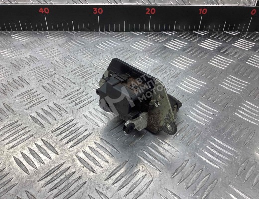 Замок багажника Fiat Croma II (194) 2005-2010  Fiat Croma Croma II (194) 2005-2010