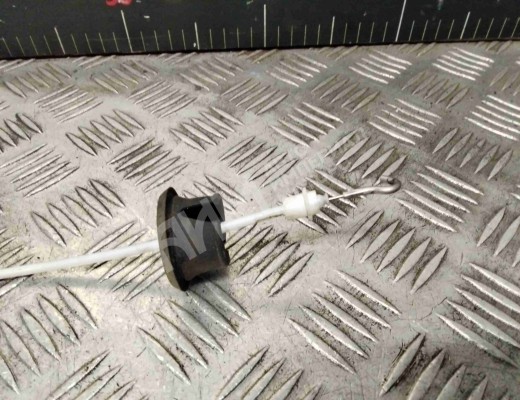 Трос двери передней Audi A4 B6 (8EC, 8E5) 2000-2004  Audi A4 A4 B6 (8EC, 8E5) 2000-2004