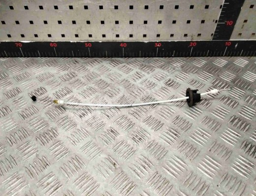 Трос двери передней Audi A4 B6 (8EC, 8E5) 2000-2004  Audi A4 A4 B6 (8EC, 8E5) 2000-2004