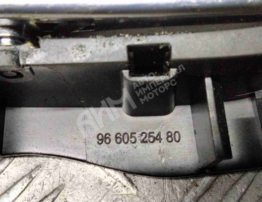Ручка внутренняя передняя левая Peugeot 308 (T7) 2007-2015  Peugeot 308 308 (T7) 2007-2015