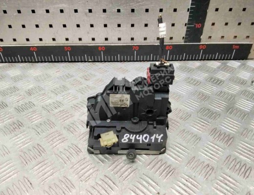 Замок двери передней левой Opel Corsa D 2006-2010  Opel Corsa Corsa D 2006-2010