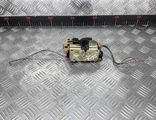 Замок багажника Chrysler Voyager IV (RG) 2001-2008  Chrysler Voyager Voyager IV (RG) 2001-2008