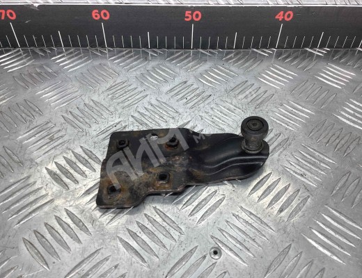 Ролик двери сдвижной Kia Carnival I (GQ) 1998-2006  Kia Carnival Carnival I (GQ) 1998-2006