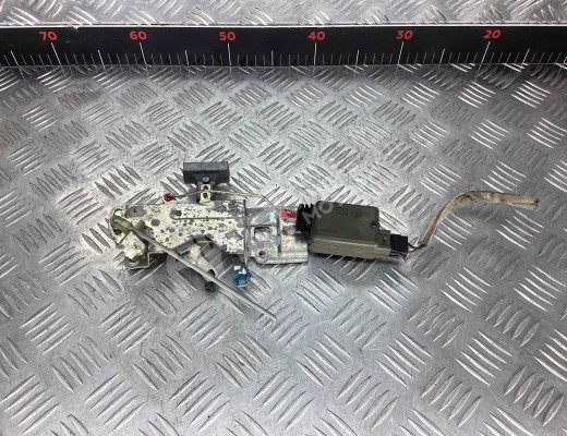 Замок двери сдвижной Renault Master II 1998-2010  Renault Master Master II 1998-2010