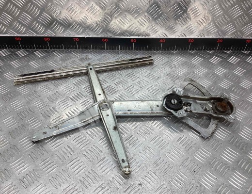Стеклоподъемник передний правый Mercedes МВ100 (W631) 1981-1996  Mercedes 100 МВ100 (W631) 1981-1996