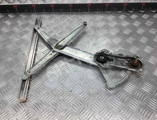 Стеклоподъемник передний левый Mercedes МВ100 (W631) 1981-1996  Mercedes 100 МВ100 (W631) 1981-1996