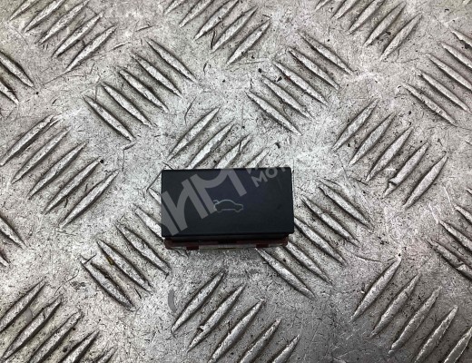 Кнопка открытия багажника Audi A6 C6 (4F) 2004-2008  Audi A6 A6 C6 (4F) 2004-2008