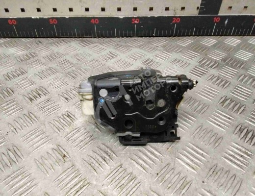 Замок двери передней левой Volkswagen Passat B6 (3C) 2005-2010  Volkswagen Passat Passat B6 (3C) 2005-2010