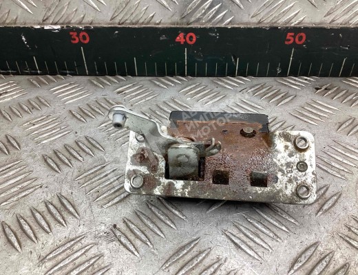 Замок багажника Opel Zafira A 1999-2003  Opel Zafira Zafira A 1999-2003