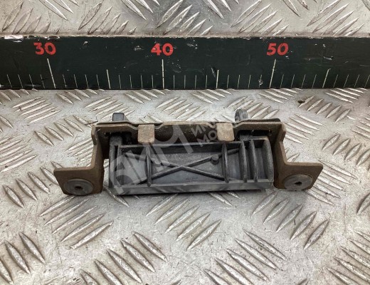 Ручка открывания багажника Hyundai Trajet 2004-2008 рестайлинг  Hyundai Trajet Trajet 2004-2008 рестайлинг