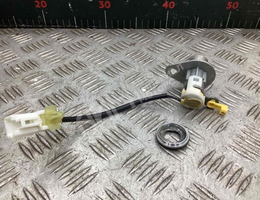 Личинка замка багажника Hyundai Trajet 2004-2008 рестайлинг  Hyundai Trajet Trajet 2004-2008 рестайлинг
