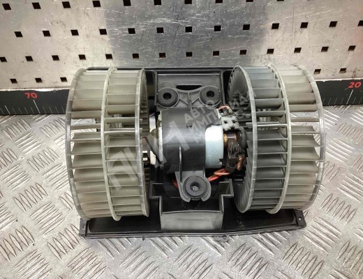 Моторчик печки Mercedes Vito (W639) 2010-2014 рестайлинг  Mercedes Vito Vito (W639) 2010-2014 рестайлинг